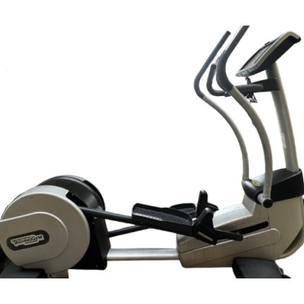 TECHNOGYM Excite 700e elliptika -használt